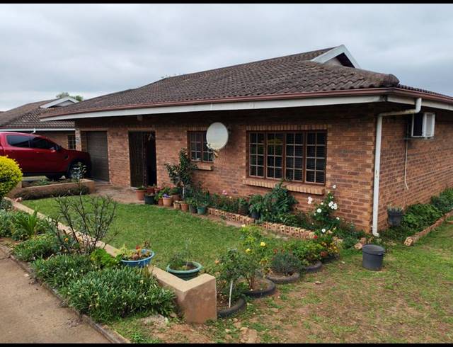 2 BEDROOM HOUSE FOR SALE IN HAYFIELDS